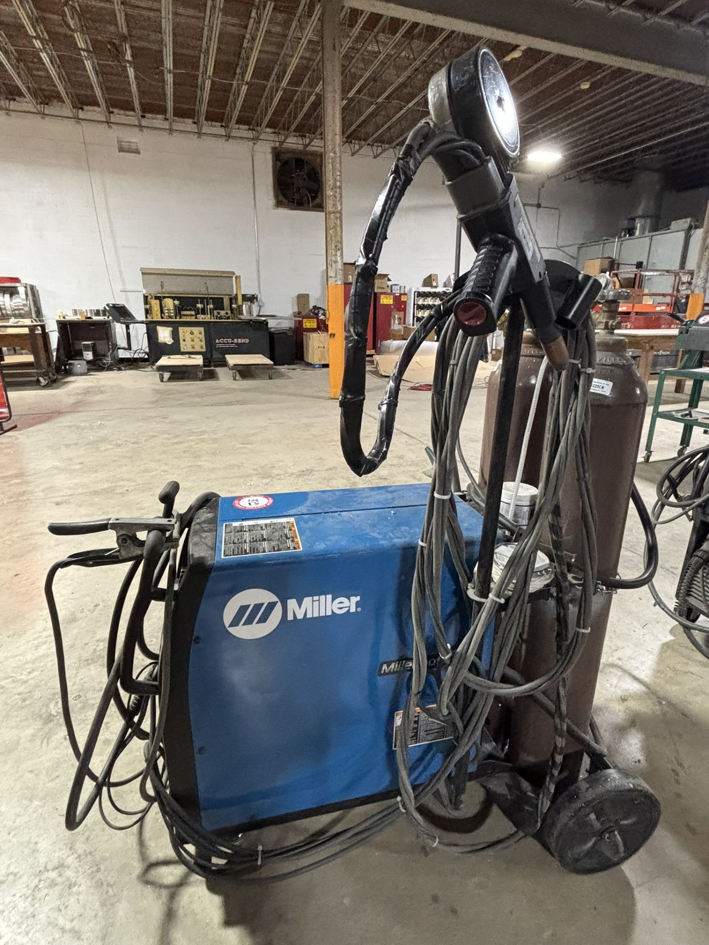 Miller Millermatic 252 MIG Welder - Image 2 of 3