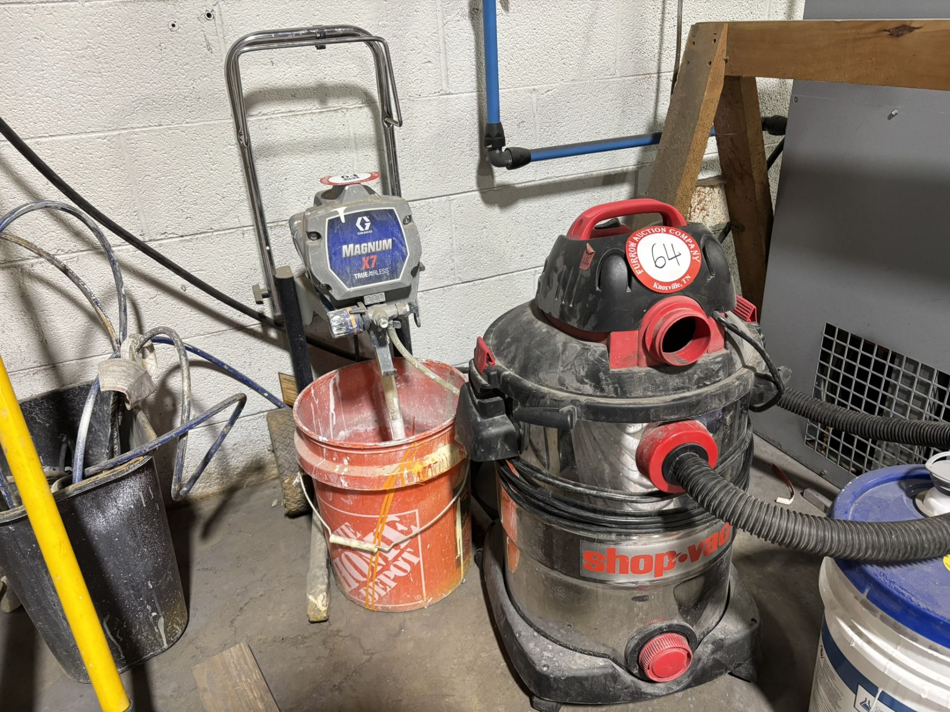 Airless Paint Sprayer & Shop Vac - Image 2 of 4