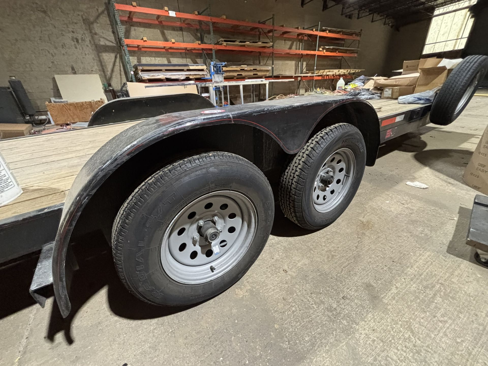 Direct Trailer Source Tandem Axle 24' Flatbed Trailer - Image 7 of 8