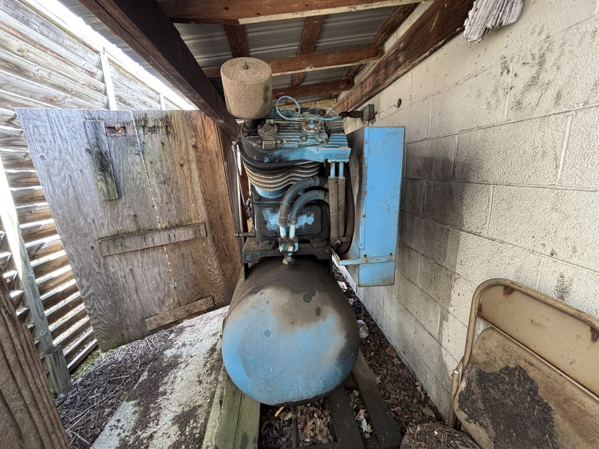CompAir Kellogg Air Compressor Model DB462C, S/N 1027439 - Image 2 of 3
