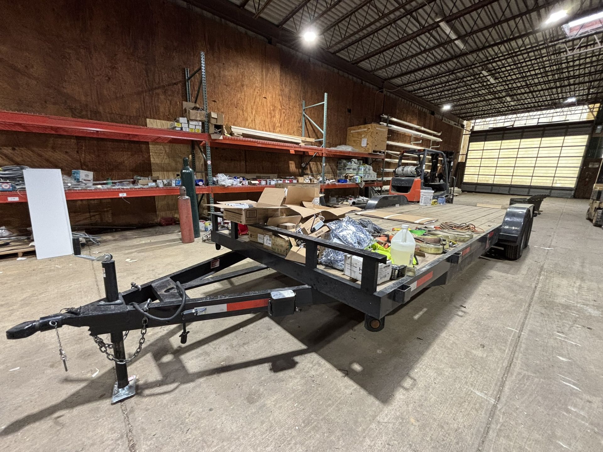Direct Trailer Source Tandem Axle 24' Flatbed Trailer - Image 3 of 8