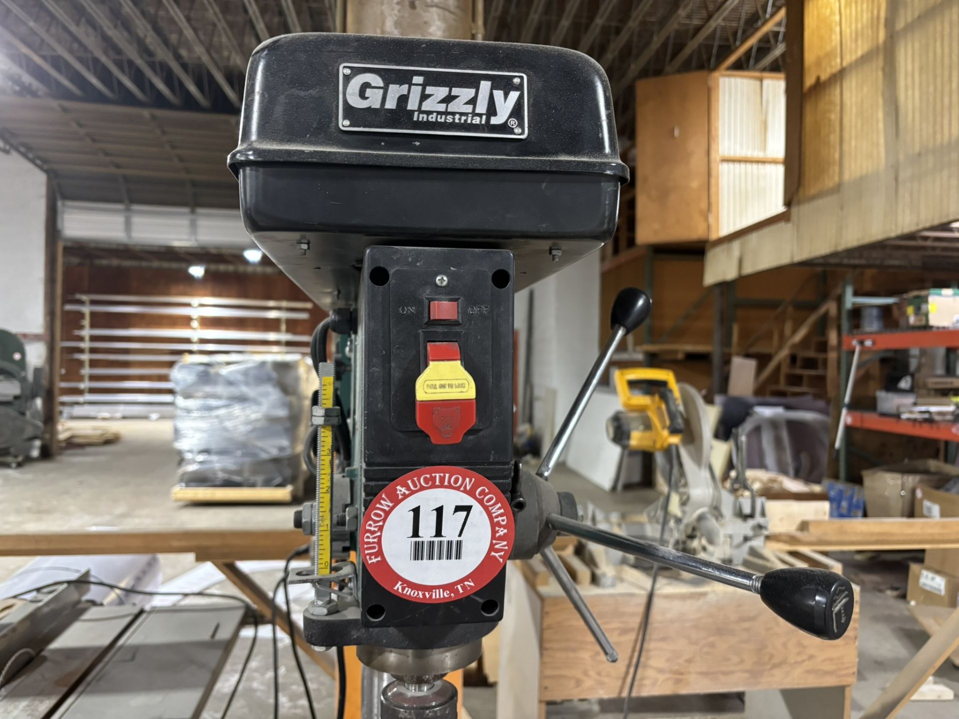 Grizzly Industrial Pedestal Mounted Drill Press - Image 3 of 4
