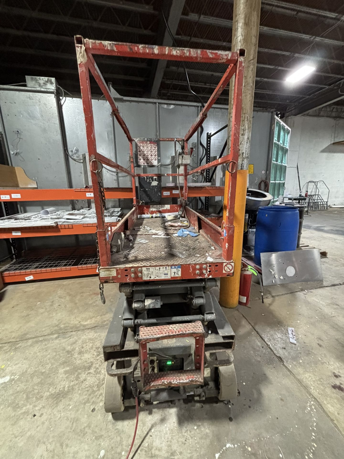 Sky Jack SJIII 3219 Electric Scissor Lift - 19 Ft Platform Height - Image 3 of 3