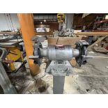 Skil Model 3396 Pedestal Mounted 6" Bench Grinder