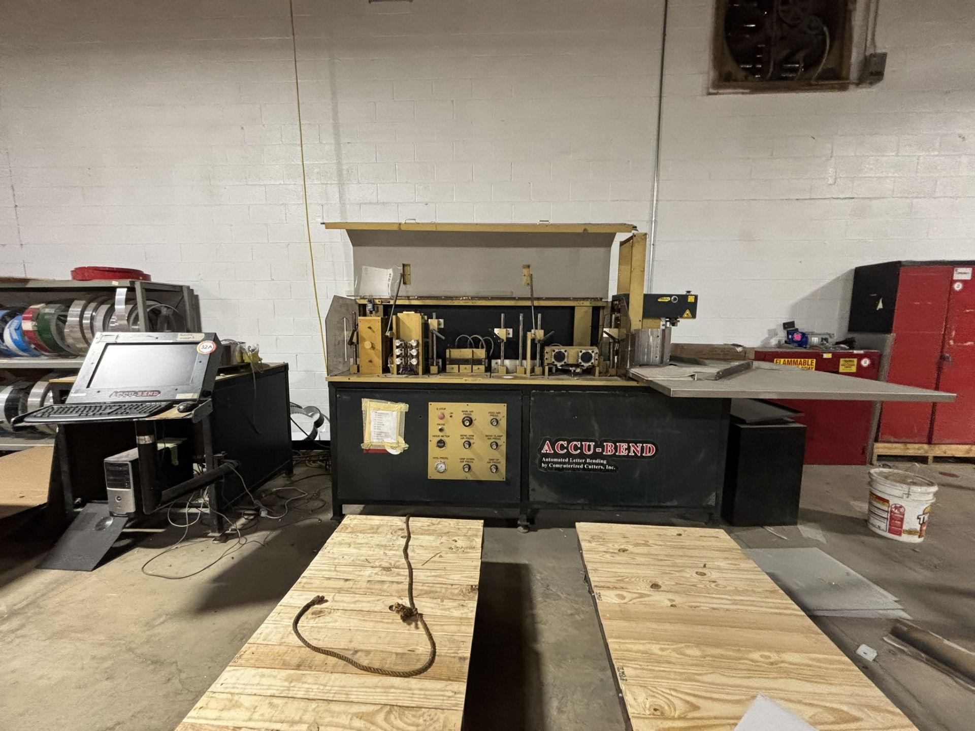 AccuBend Channel Letter Bend Model 410, S/N 0107-630-050L Mfg. 2019, includes spare parts - Image 2 of 5