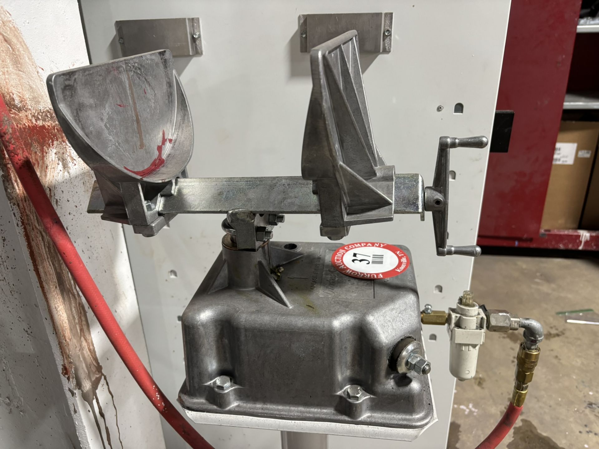 Dedoes Paint Shaker - Image 2 of 4