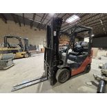 Toyota Propane Powered Forklift Model 8FGCU25, Solid Tires, 5000 lb. Capacity, 189" Vertical Lift,