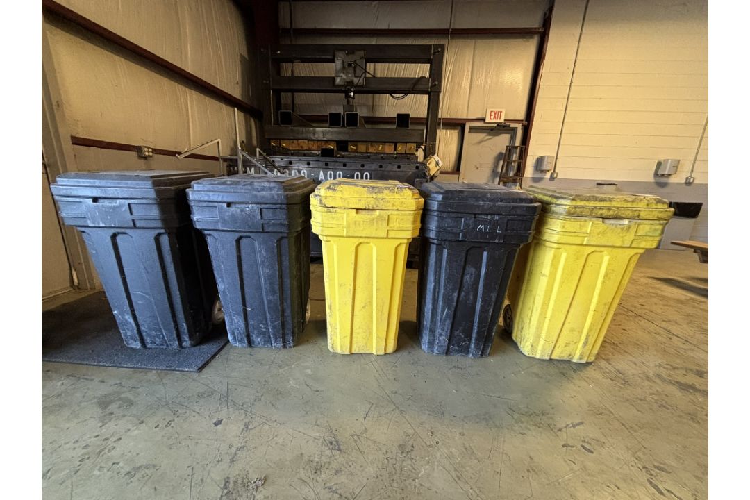 (5) Continental Heavy Duty Wheeled 50-Gal Garbage Containers