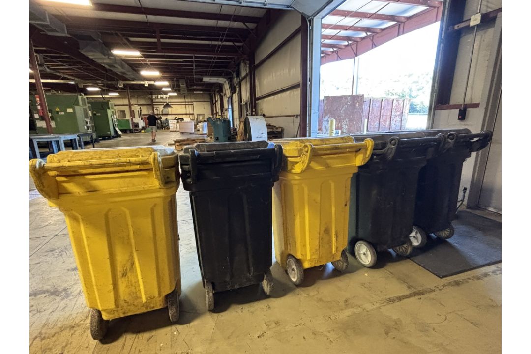(5) Continental Heavy Duty Wheeled 50-Gal Garbage Containers