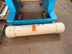 OPTIC TRI POD, WHITE CASE