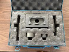 TEMCO SQUARE PUNCH & DIE SET, MODEL TH0306