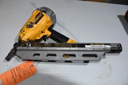 DEWALT MODEL D51823 PNEUMATIC FRAMING NAILER