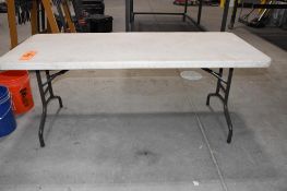 6' FOLDING TABLE