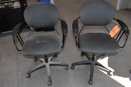 (2) GRAY PRINT OFFICE CHAIRS W/BLACK FRAMES