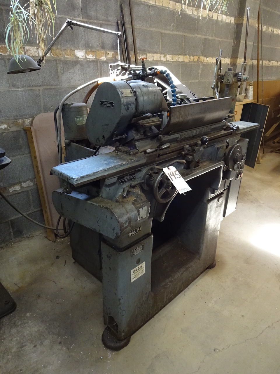 BROWN & SHARPE 3 IN. X 18 IN. (APPROX.) NO. 5 CYLINDRICAL GRINDER, S/N 522-5-456