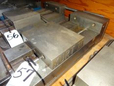 KURT 8 IN. MACHINE VISE