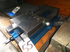 7-1/2 IN. MACHINE VISE