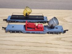 2 AMERICAN FLYER 634 FLOOD LIGHT CAR AND 7210 DEPRESSED CENTER FLATCAR WITH SEARCHLIGHT AND GENER...