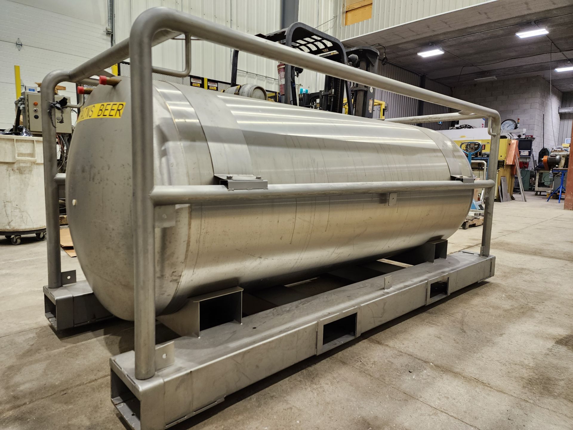 2017 Duotank Portable Beer Transport System Fully Integrated Loading Transporting Stabilizing - Image 17 of 23