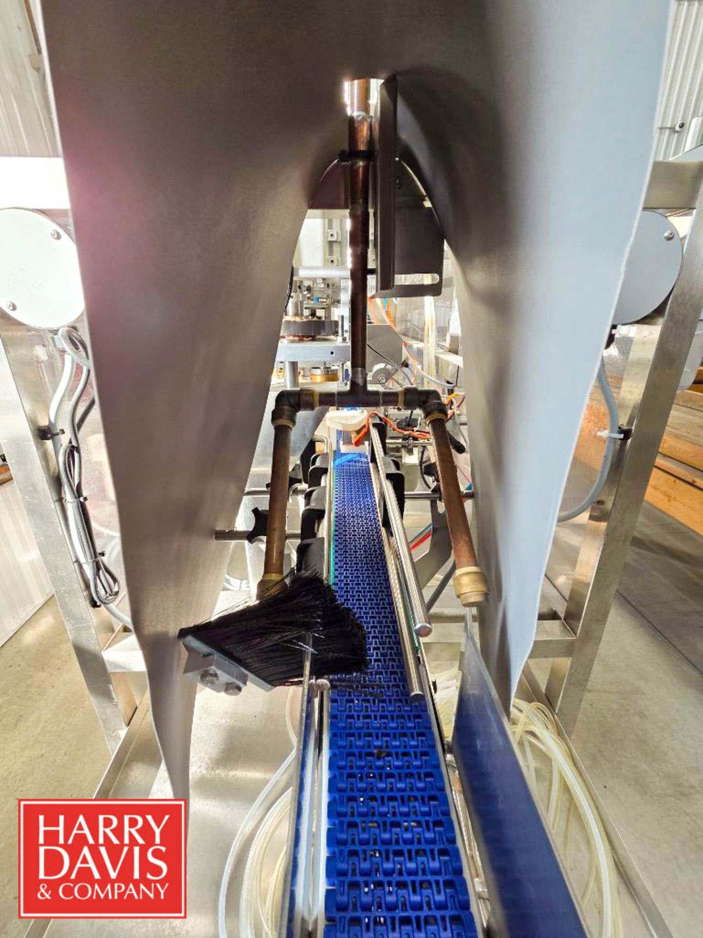 Agosea Canada High Speed Inline Can Filler and Seamer, S/N: 1405 (set on 200 Lid Capable of running - Image 13 of 16