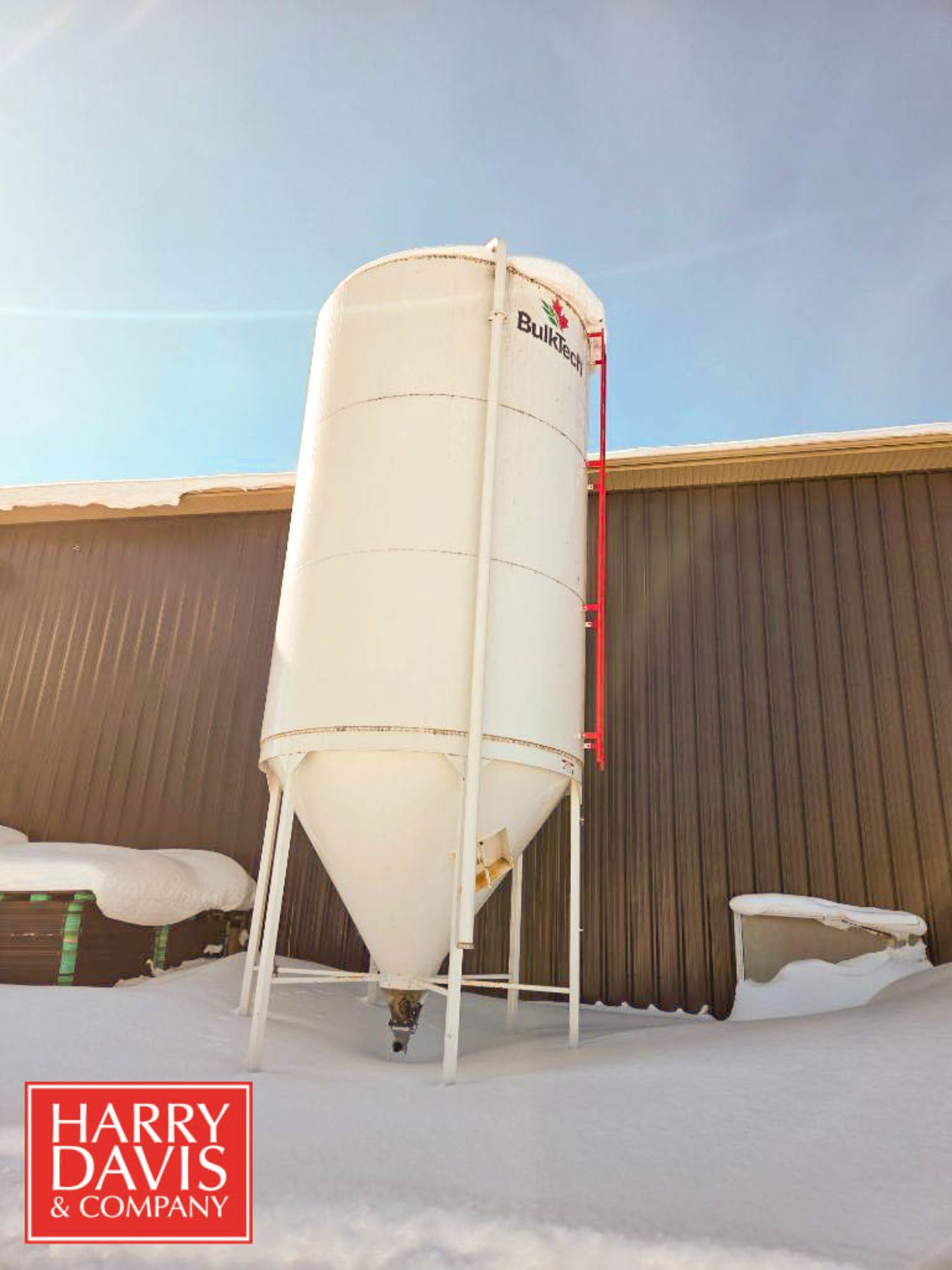 BullkTech Grain Silo 1412 Cubic Foot Capacity - Image 2 of 3