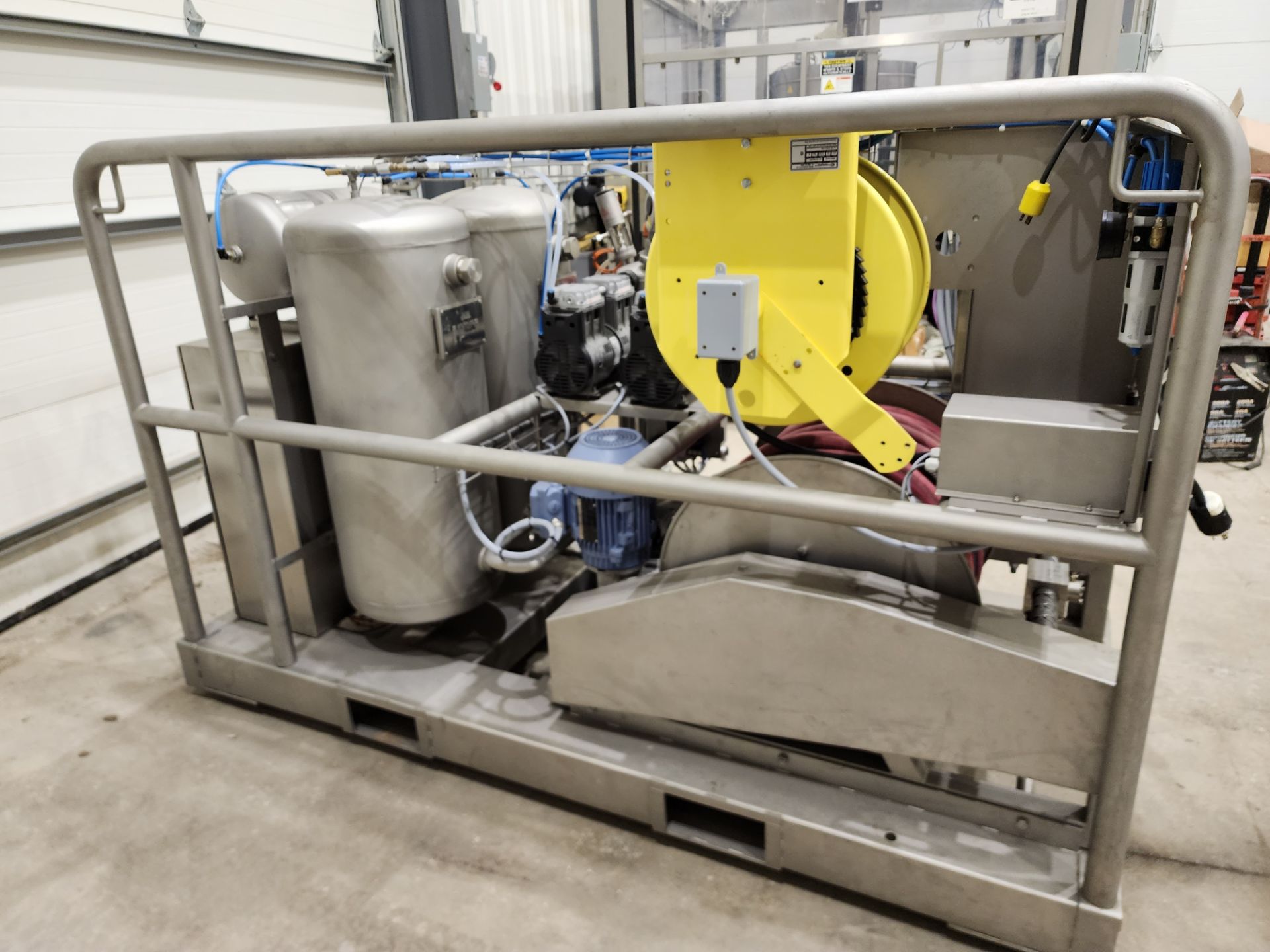 2017 Duotank Portable Beer Transport System Fully Integrated Loading Transporting Stabilizing - Image 10 of 23