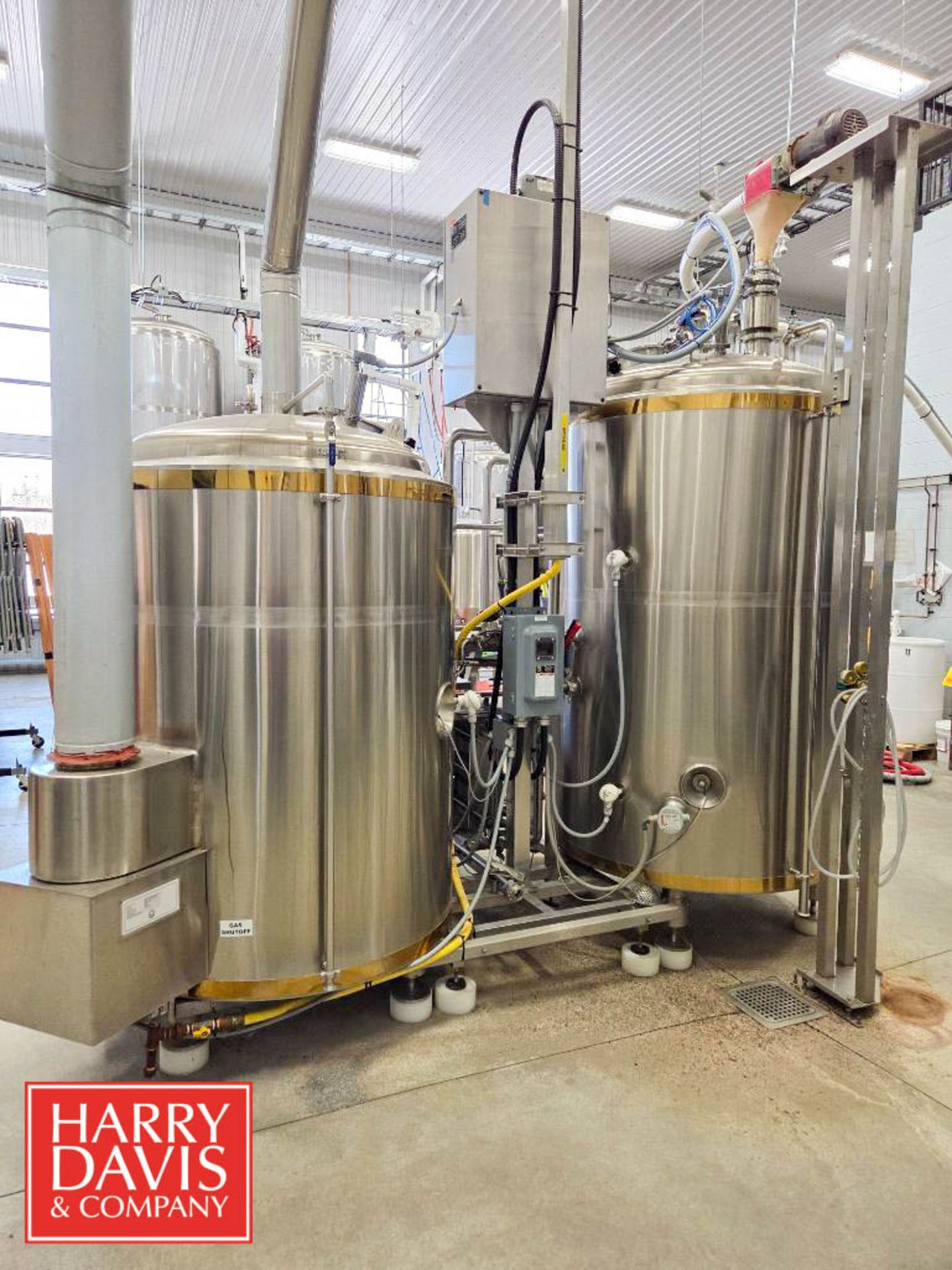 Premier Stainless Systems 10HL (8.39 Barrels) 2-Vessel Combination Brewhouse Direct Fired Natural - Image 13 of 15