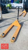 HELI 2,000 Kg (4,409Lb) Hydraulic Pallet Jack, S/N: 2501240723-1