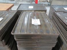 Baking Sheet Pans: 18