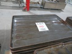 Baking Sheet Pans: 18