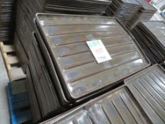 Baking Sheet Pans: 18