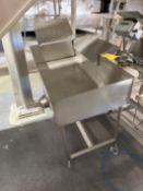S/S Discharge Hopper with Transfer Bin on Frame (Location: Dexter, MO)