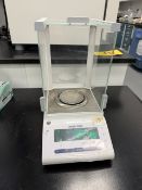 Mettler Toledo Lab Balance