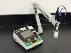 Oakton pH Meter