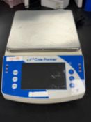 Cole-Parmer Top loading Balance Scale