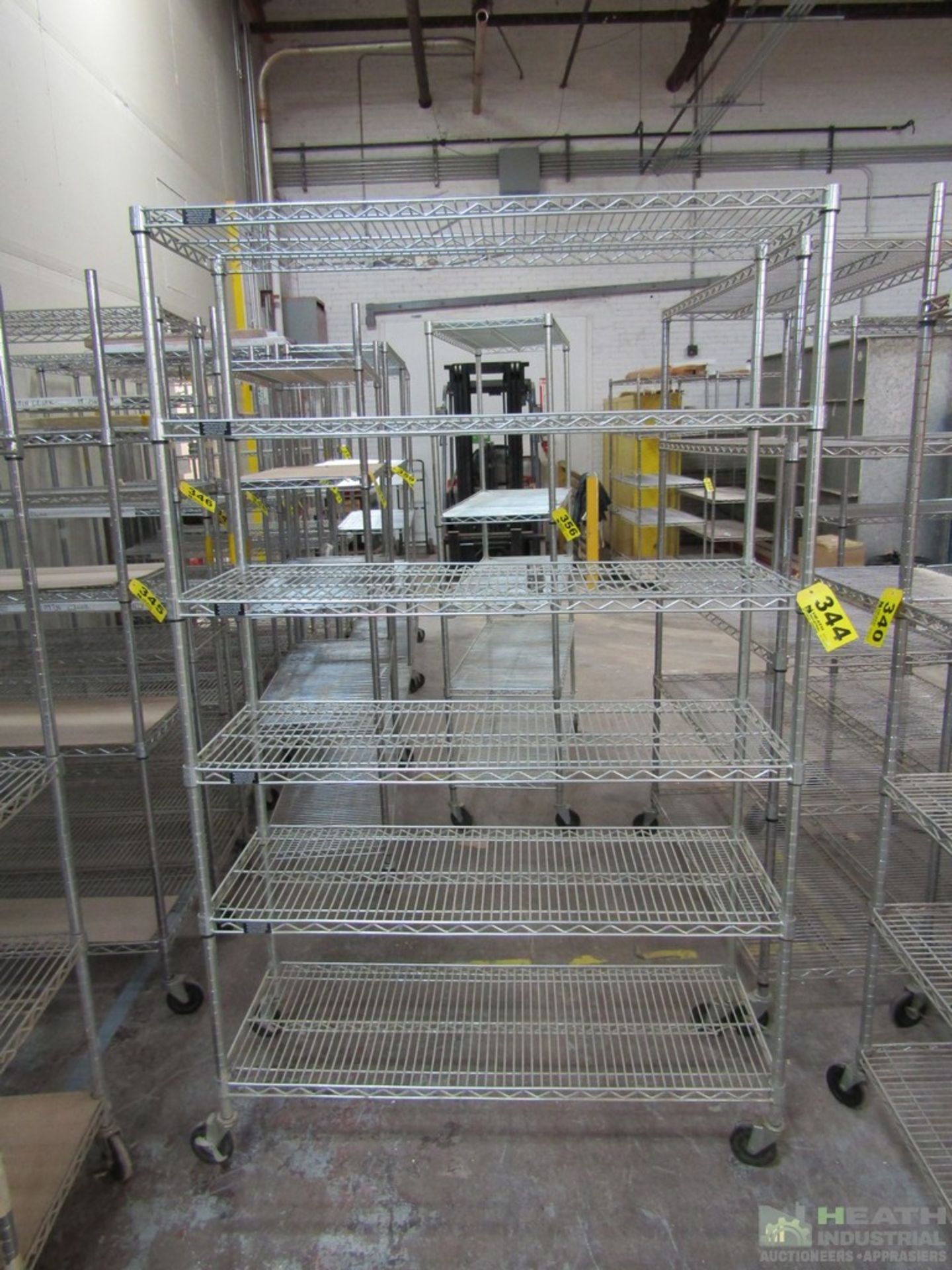 SHELFTECH PORTABLE METRO STYLE WIRE RACK 72