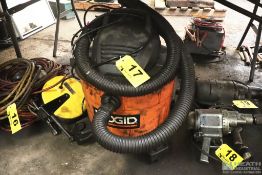 RIDGID 9 GALLON SHOP VAC