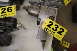 INGERSOLL RAND 1/2" PNEUMATIC SANDER