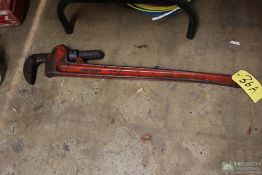 RIDGID 36 IN PIPE WRENCH