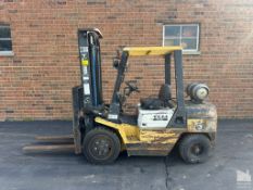 TCM 6,000 LB LPG FORKLIFT TRUCK 2 STAGE MAST, 48" FORKS, PNEUMATIC TIRES, 147" MAX LIFT, 5,574 HOURS