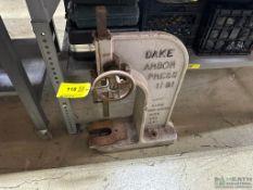 DAKE 1 1/2 B1 ARBOR PRESS