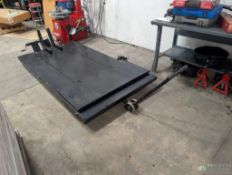MAC ATV/MOTORCYCLE PORTABLE PNEUMATIC SCISSOR LIFT TABLE 1500 POUND CAPACITY 93 IN X 48 IN