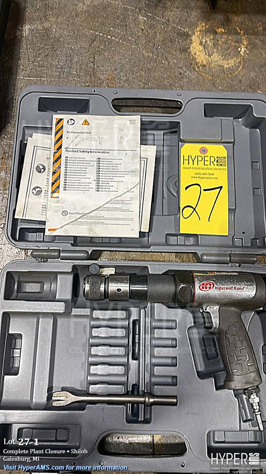 Pneumatic chisel