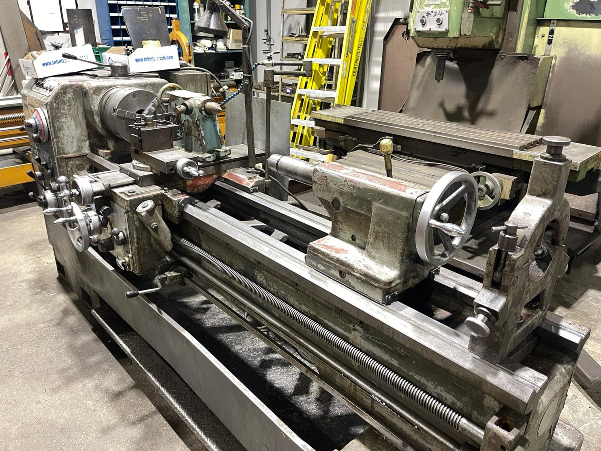 Howa Tool Pot HOWA SANGYO 430X1500 LATHE, 3-JAW CHUCK, TAILSTOCK, TOOL POST, STEADY ...