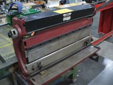 Sheet metal brake