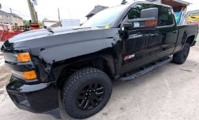 2018 CHEVROLET Z71 SILVERADO LTZ HEAVY DUTY PICKUP TRUCK, VIN# 1GC1KWEY5JF100822, APPROX. 107,