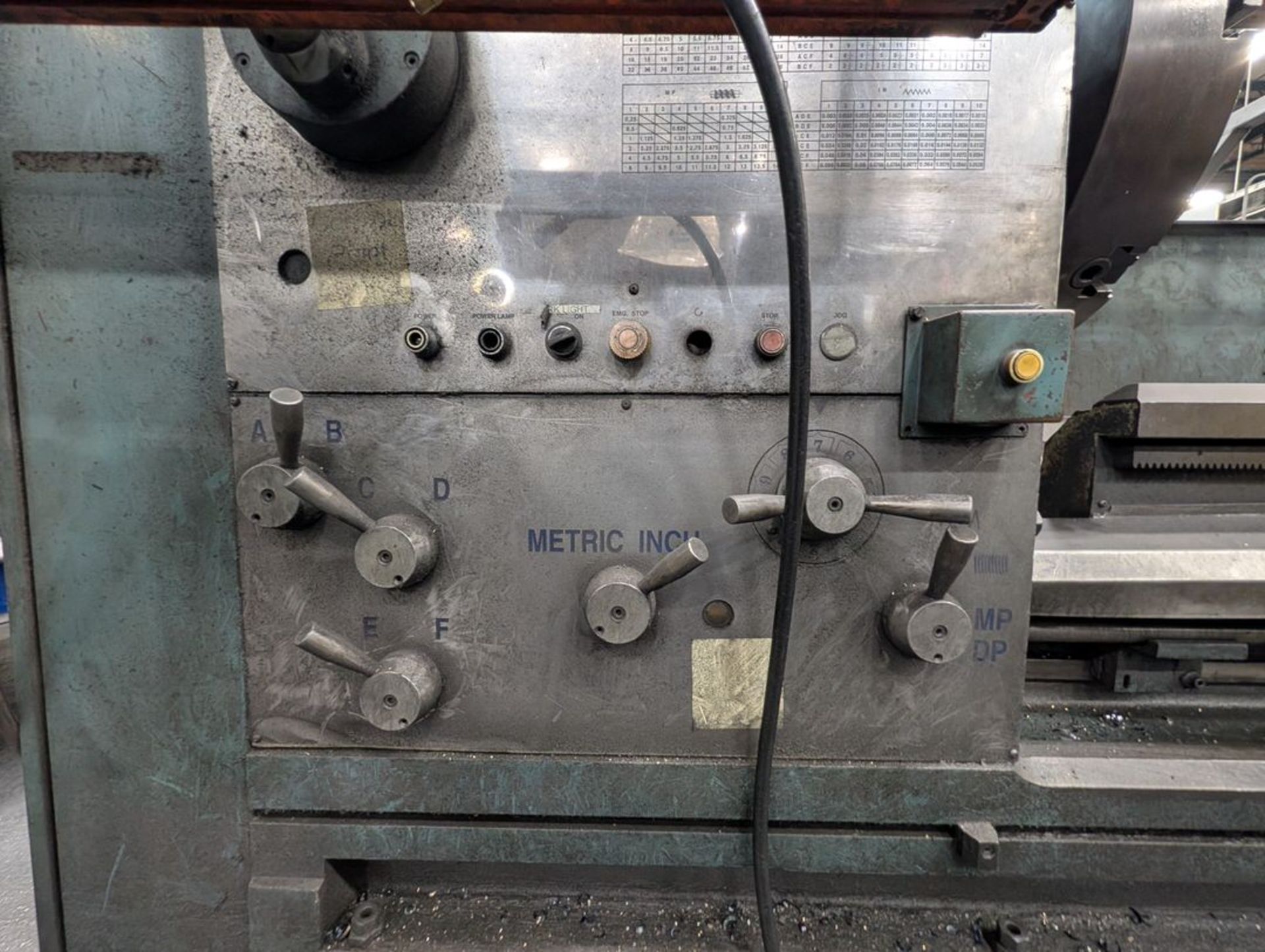 2009 Kuraki PA3512030 Manual Lathe 28" 4-Jaw Chuck; 460/3/60; Apprx. 120" distance between - Image 8 of 17