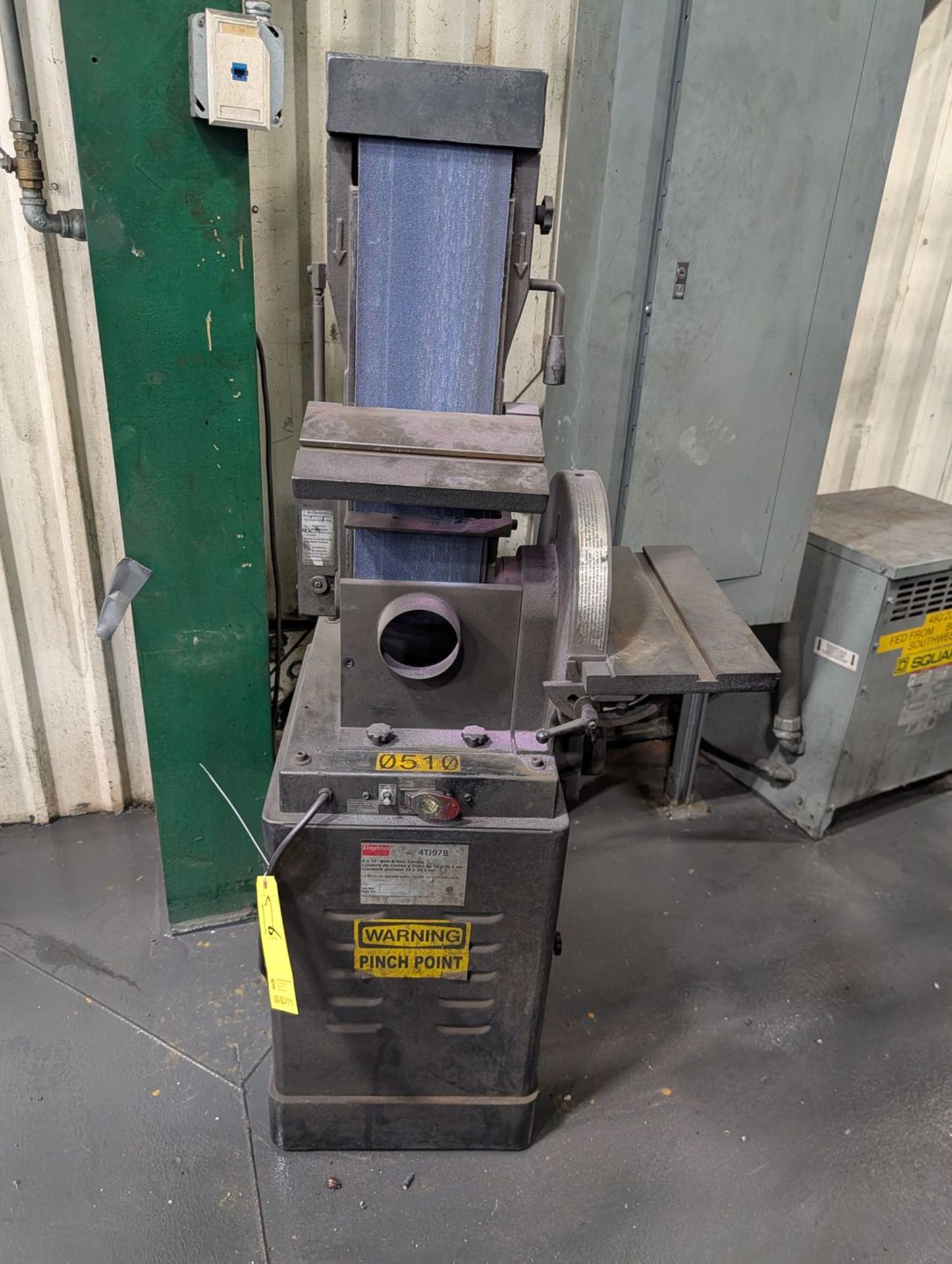 Dayton 4TJ97B 6" x 12" Belt & Disc Sander 1.5hp - Image 3 of 8