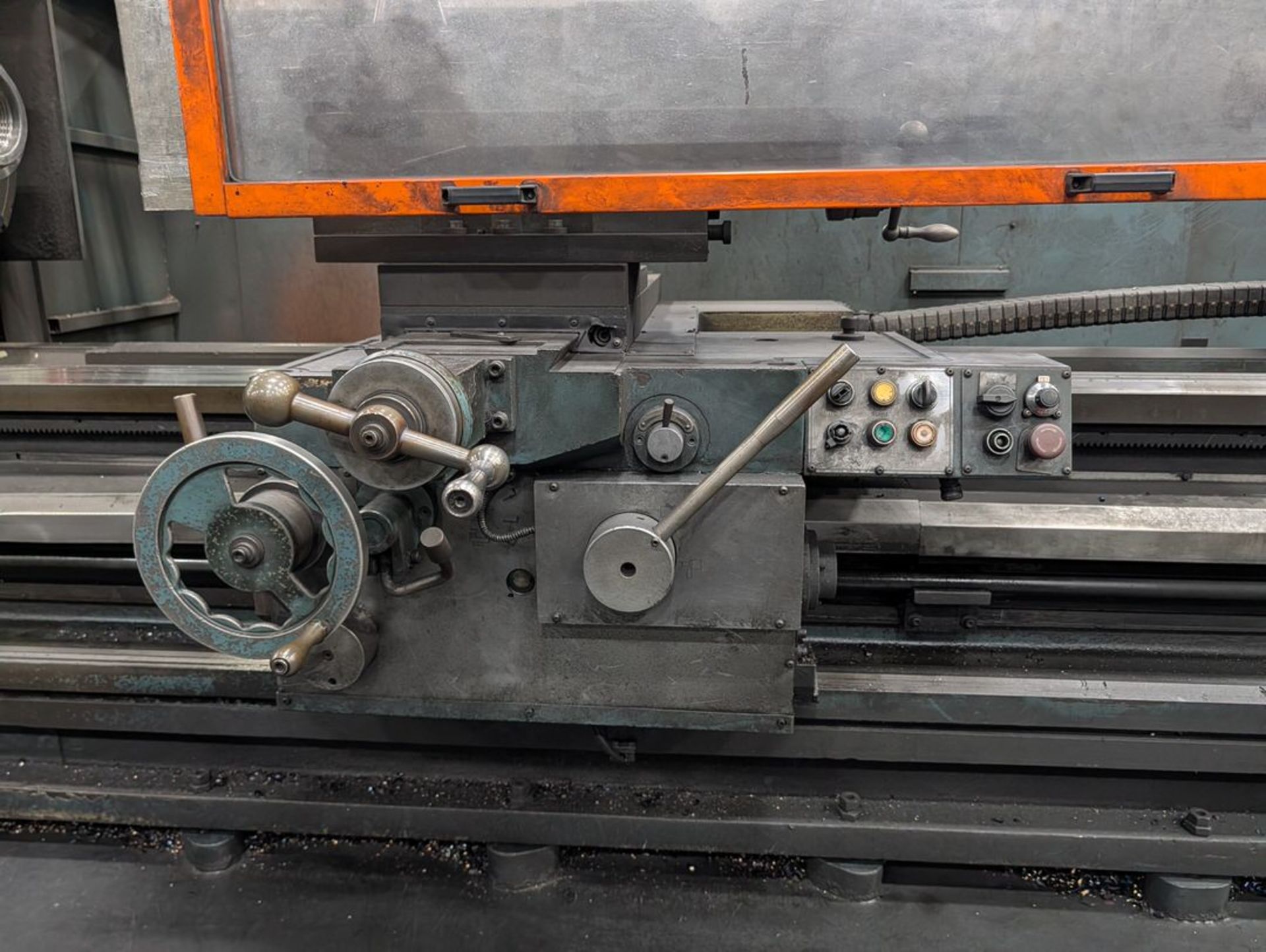 2009 Kuraki PA3512030 Manual Lathe 28" 4-Jaw Chuck; 460/3/60; Apprx. 120" distance between - Image 11 of 17