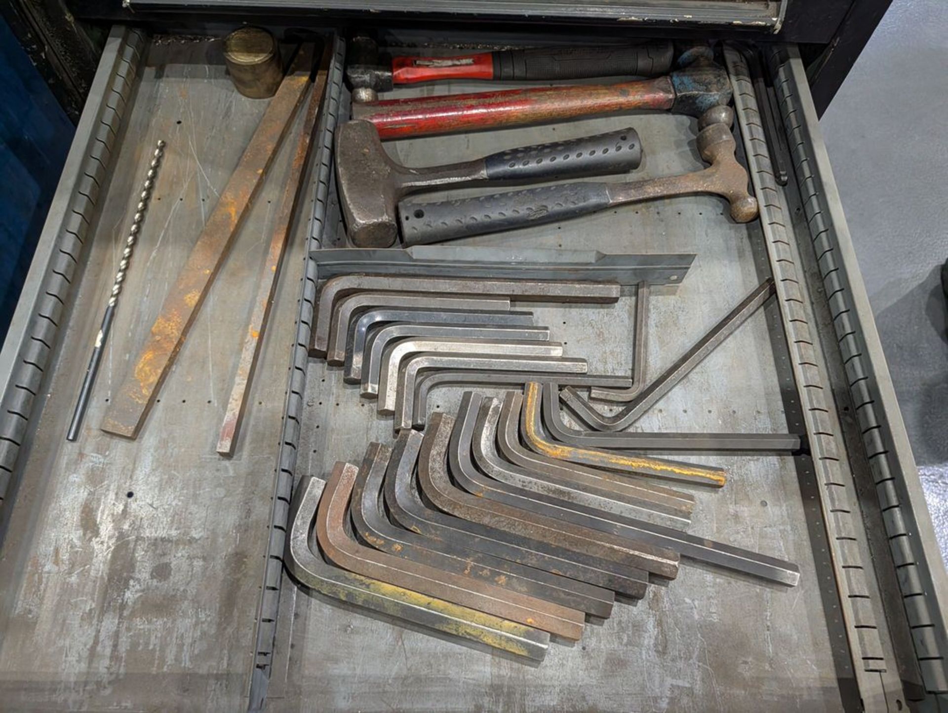 Assorted Mill & Lathe Tooling W/ 12-Drawer Modular Cabinet - Image 15 of 31